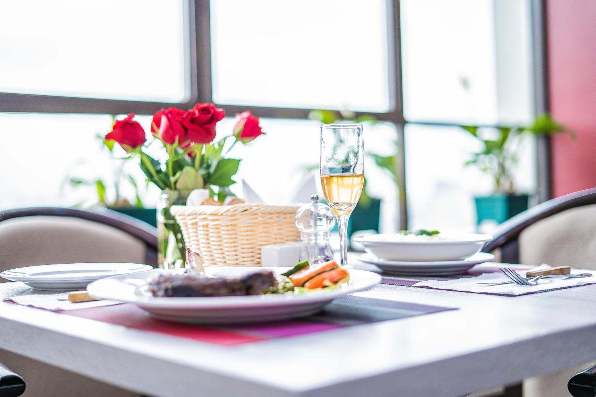 Hemak Suites Hotel Nairobi Zewnętrze zdjęcie