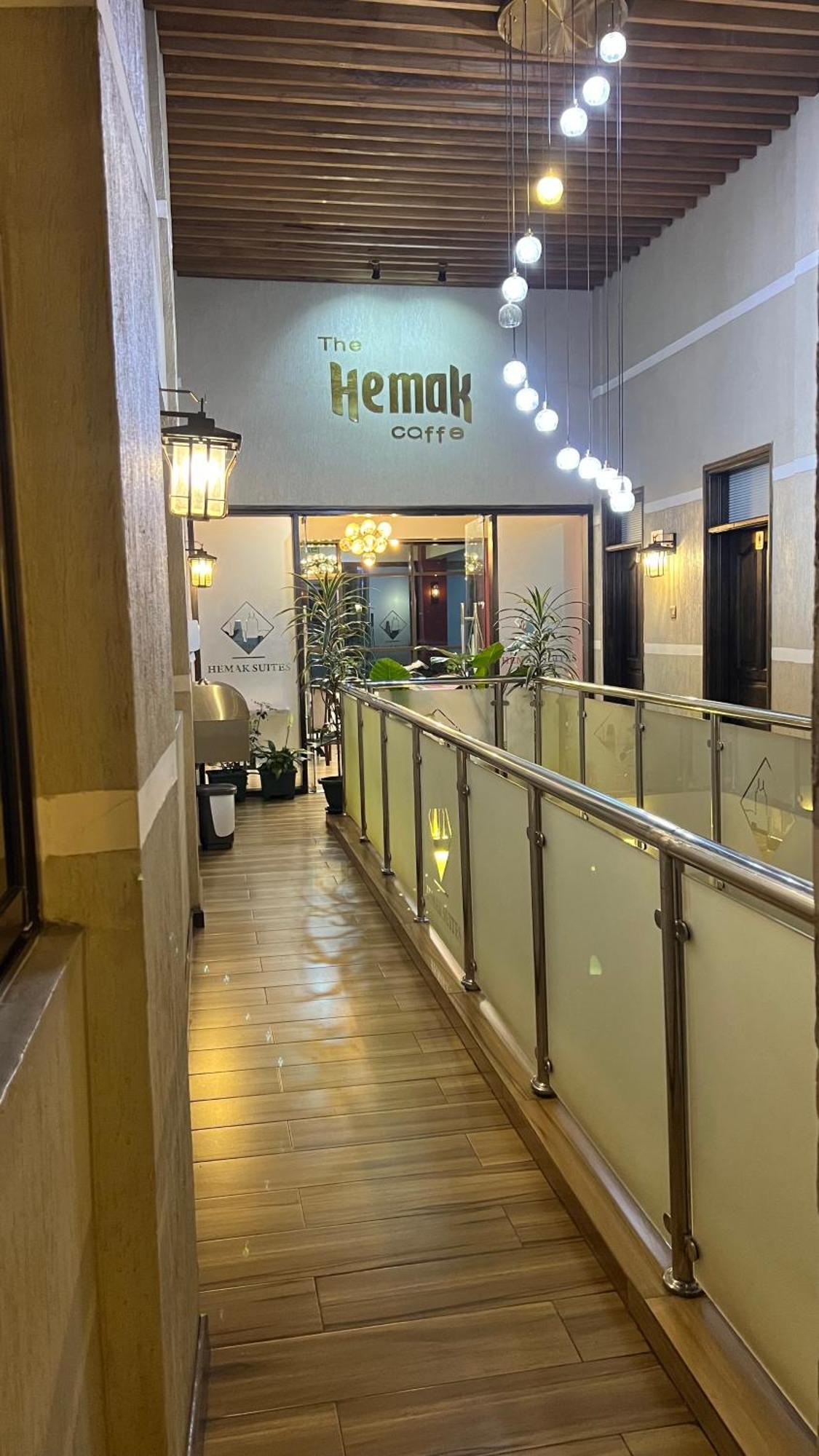 Hemak Suites Hotel Nairobi Zewnętrze zdjęcie