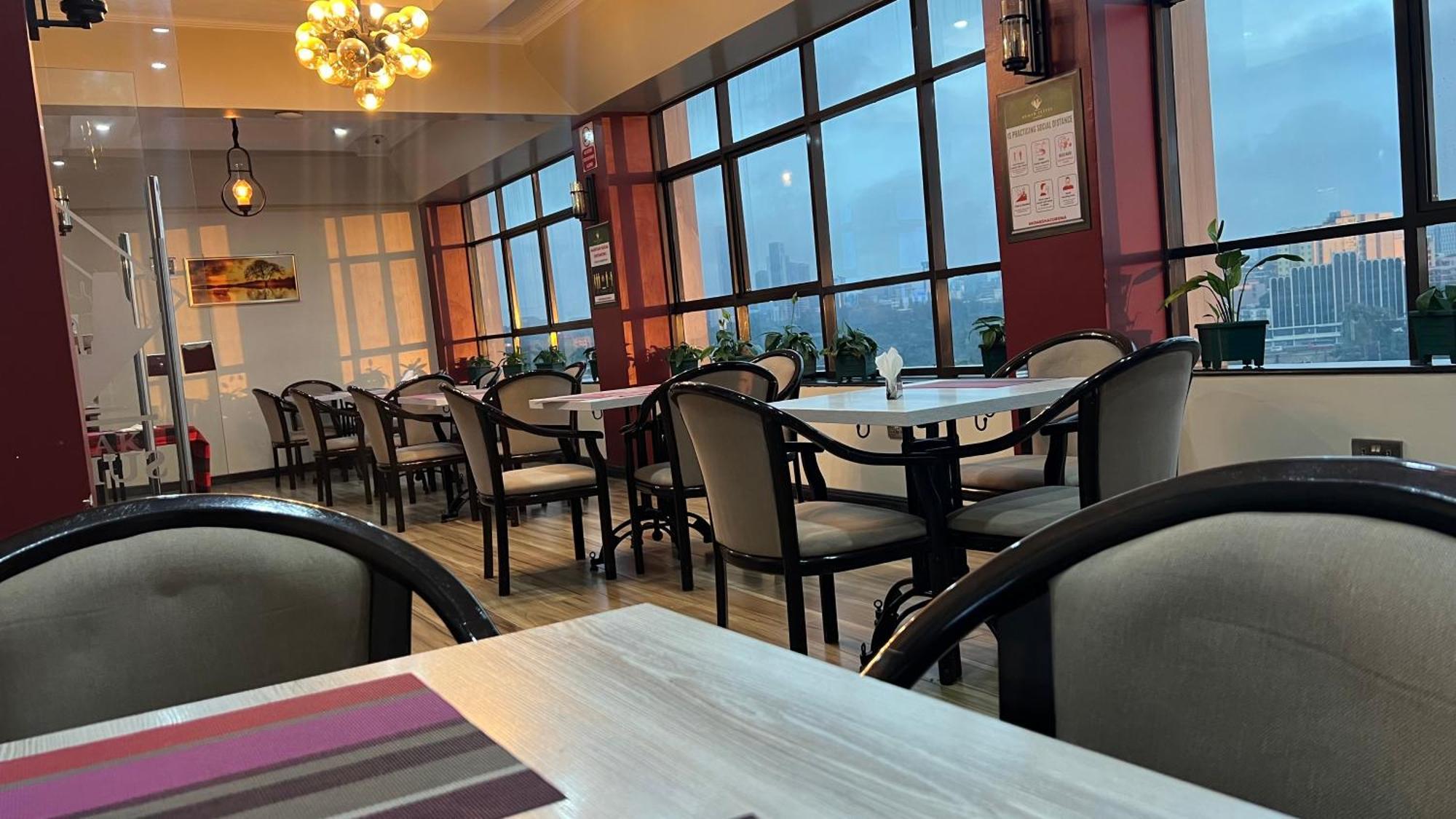 Hemak Suites Hotel Nairobi Zewnętrze zdjęcie