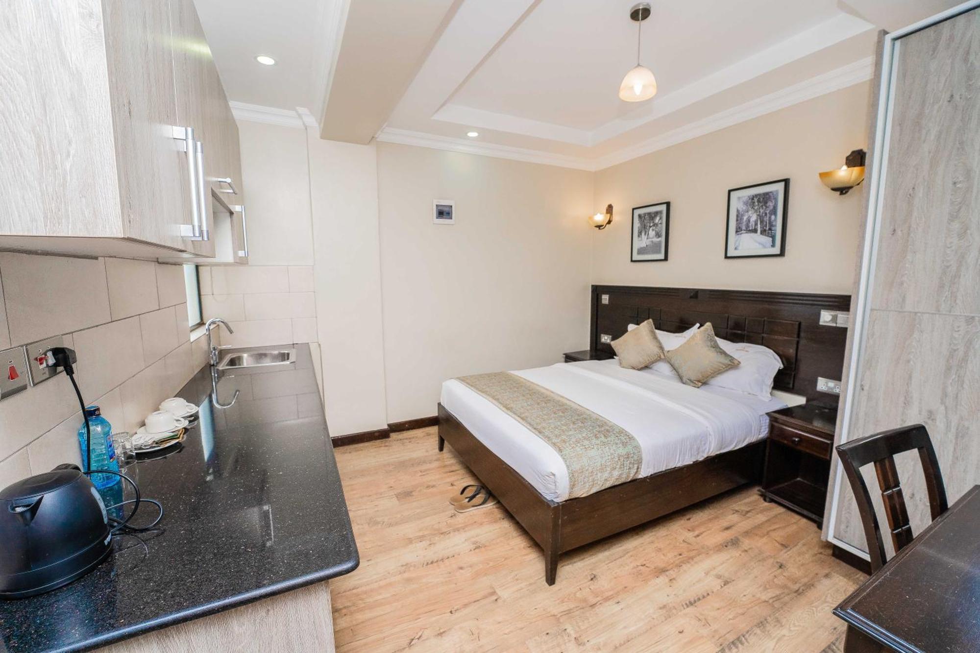 Hemak Suites Hotel Nairobi Zewnętrze zdjęcie