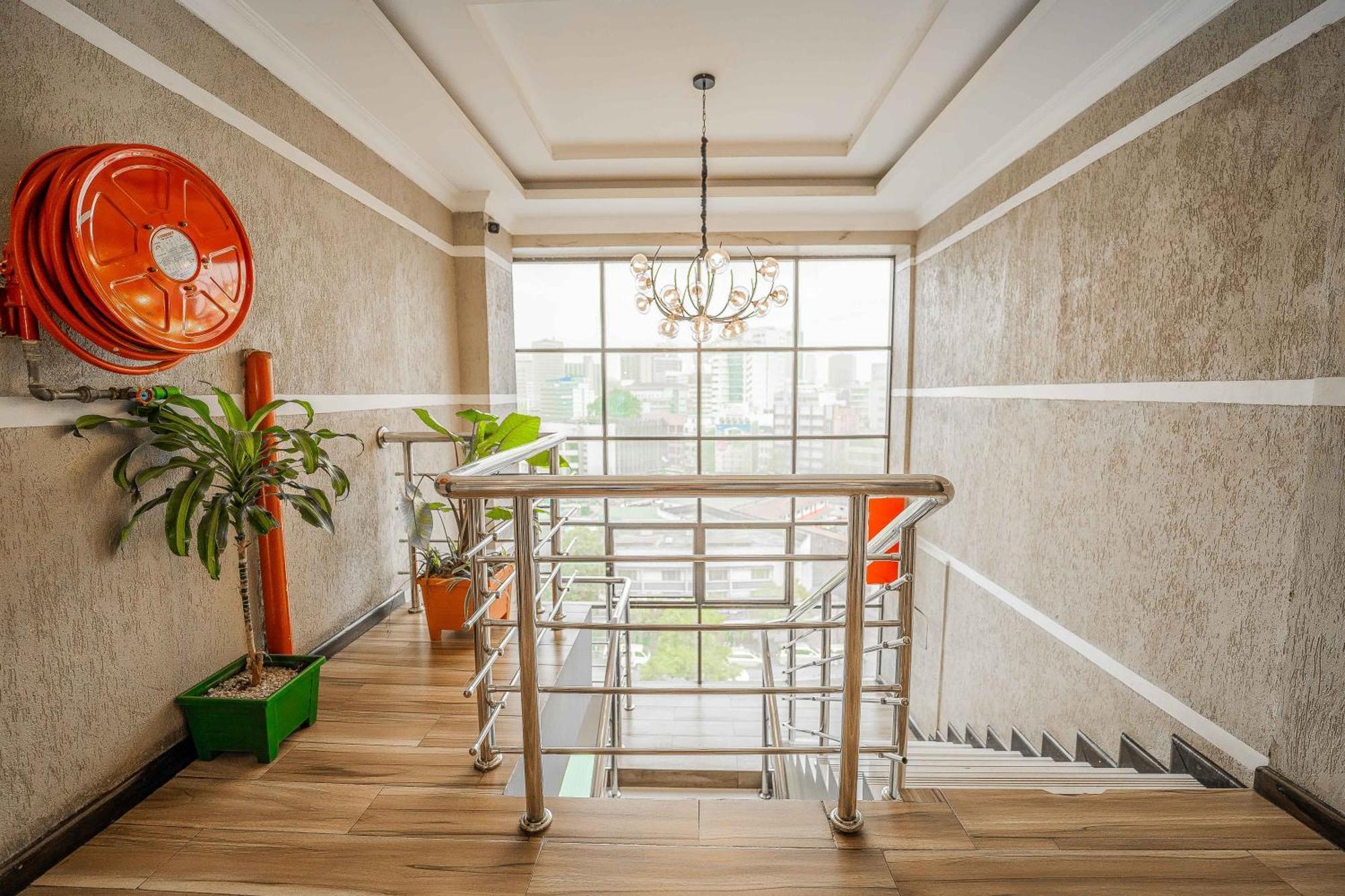 Hemak Suites Hotel Nairobi Zewnętrze zdjęcie