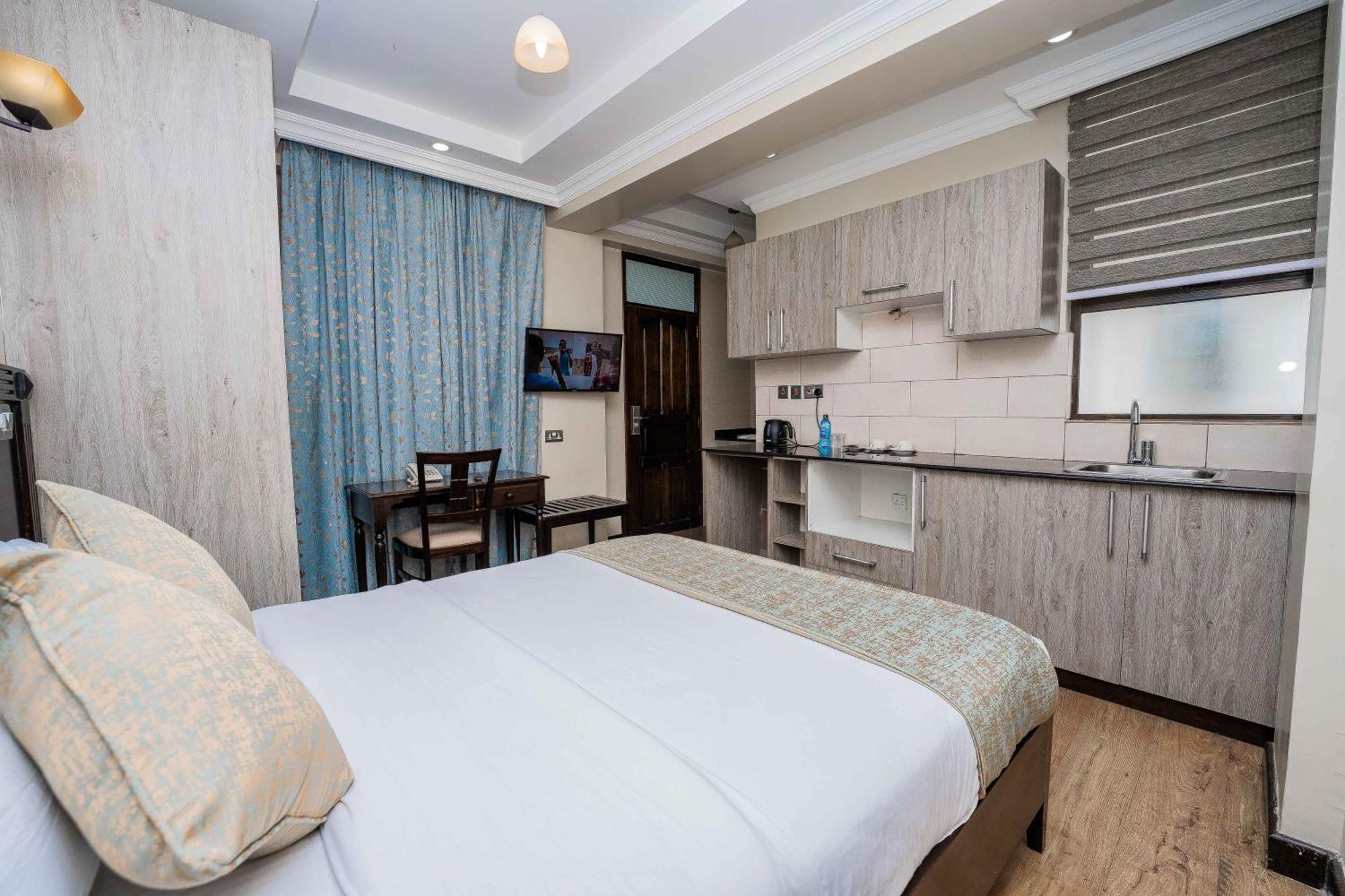 Hemak Suites Hotel Nairobi Zewnętrze zdjęcie
