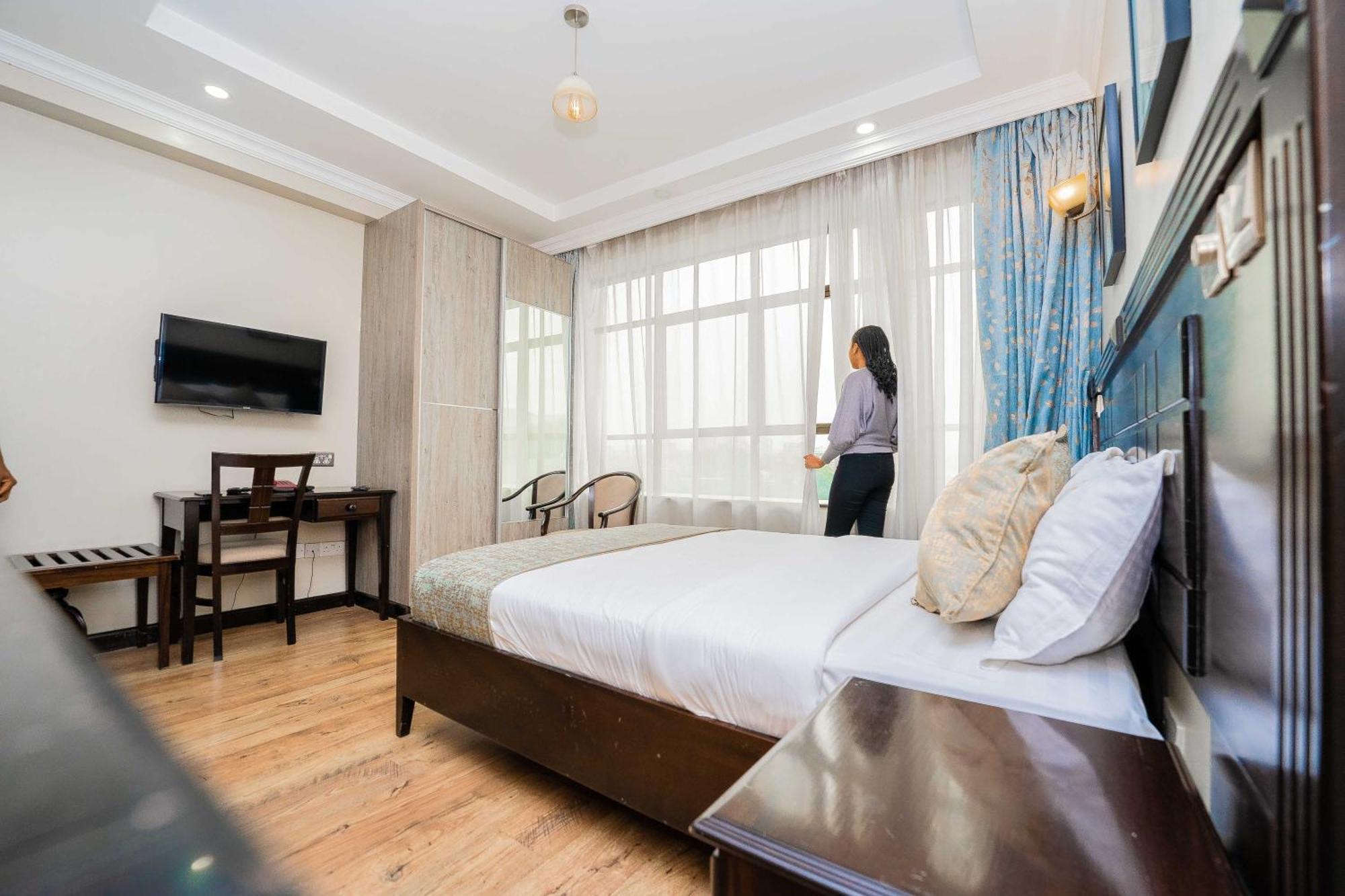 Hemak Suites Hotel Nairobi Zewnętrze zdjęcie