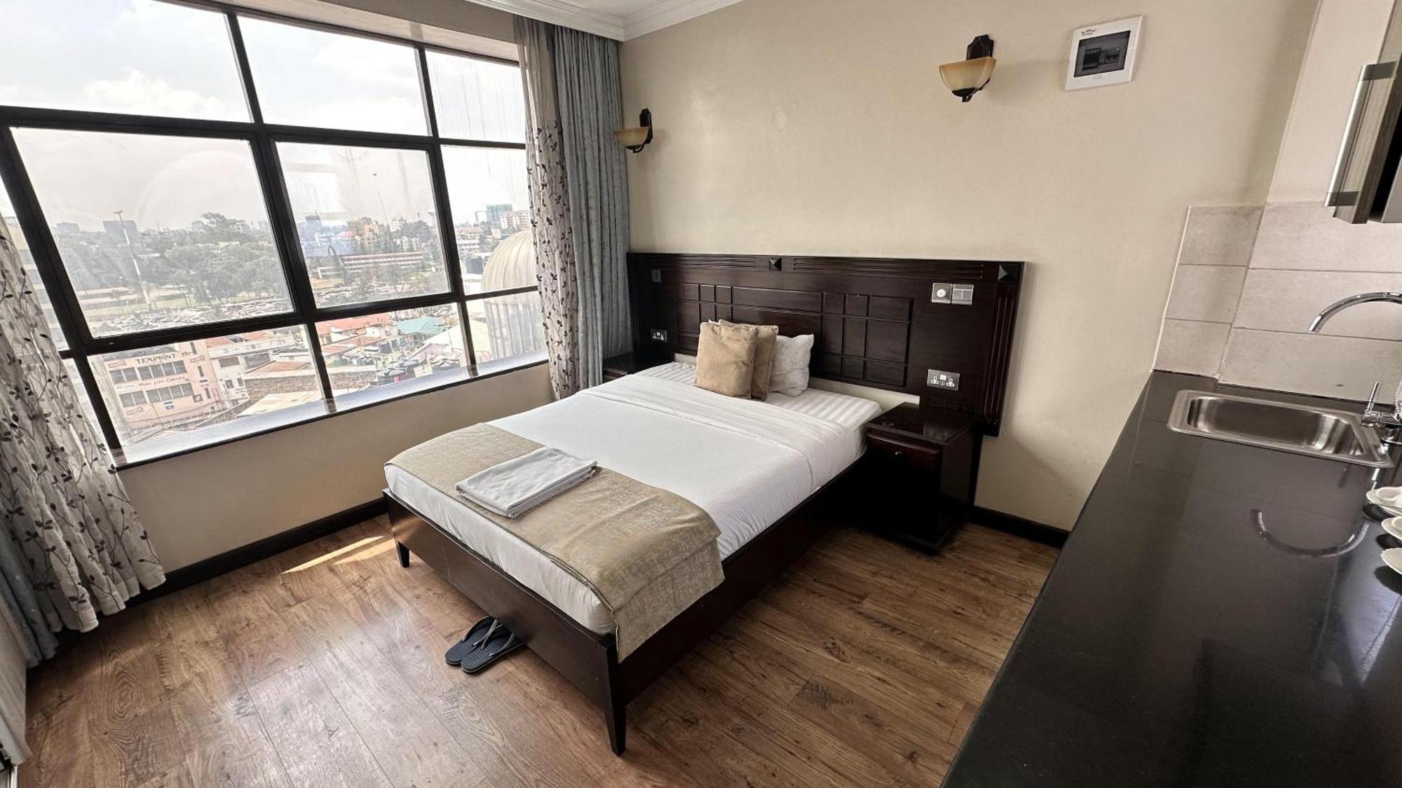 Hemak Suites Hotel Nairobi Zewnętrze zdjęcie
