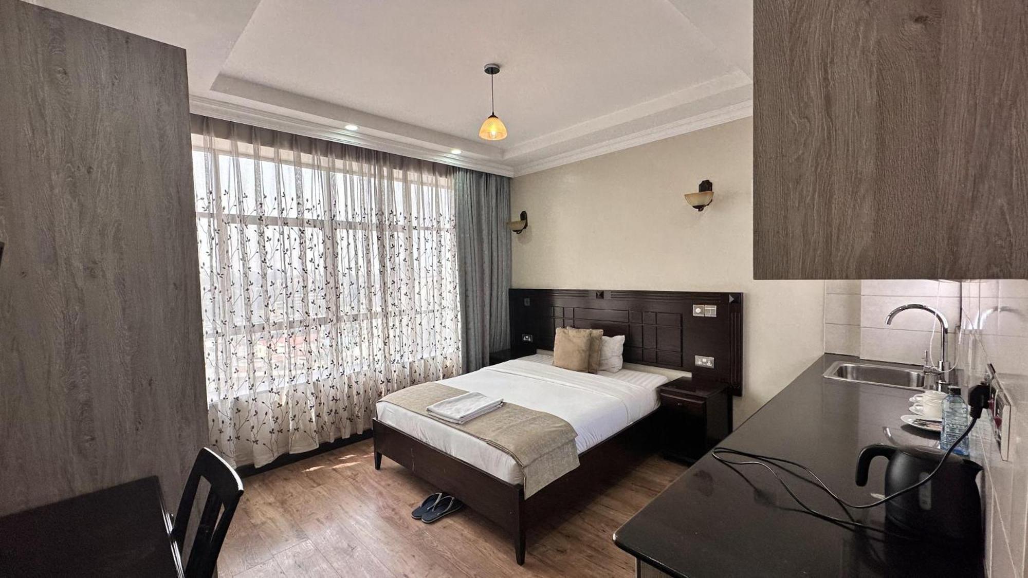 Hemak Suites Hotel Nairobi Zewnętrze zdjęcie
