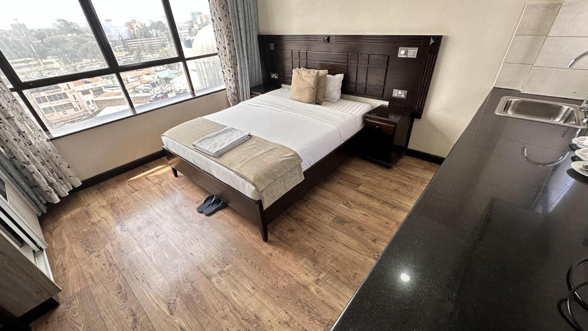 Hemak Suites Hotel Nairobi Zewnętrze zdjęcie