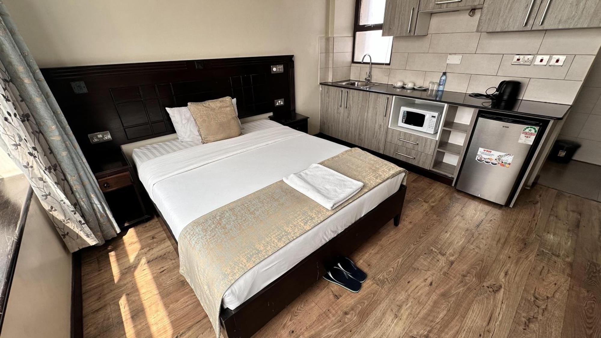 Hemak Suites Hotel Nairobi Zewnętrze zdjęcie