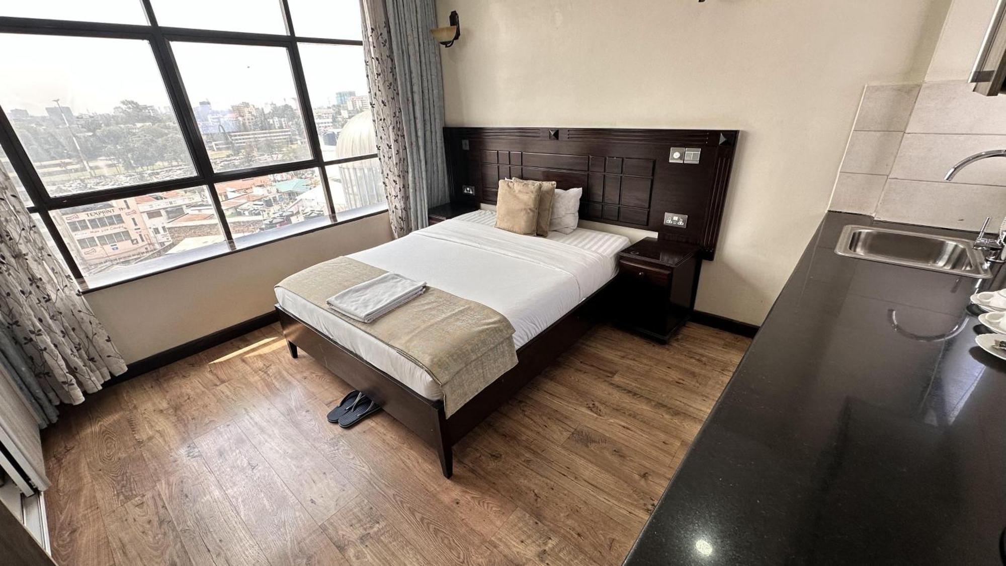 Hemak Suites Hotel Nairobi Zewnętrze zdjęcie