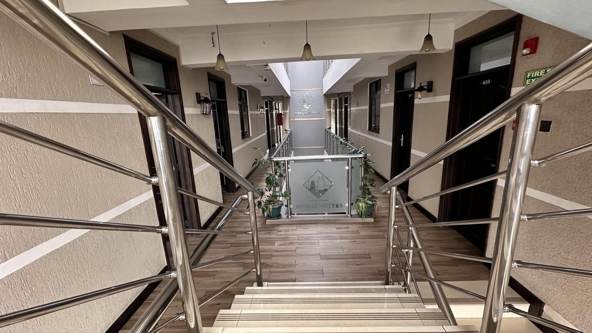 Hemak Suites Hotel Nairobi Zewnętrze zdjęcie